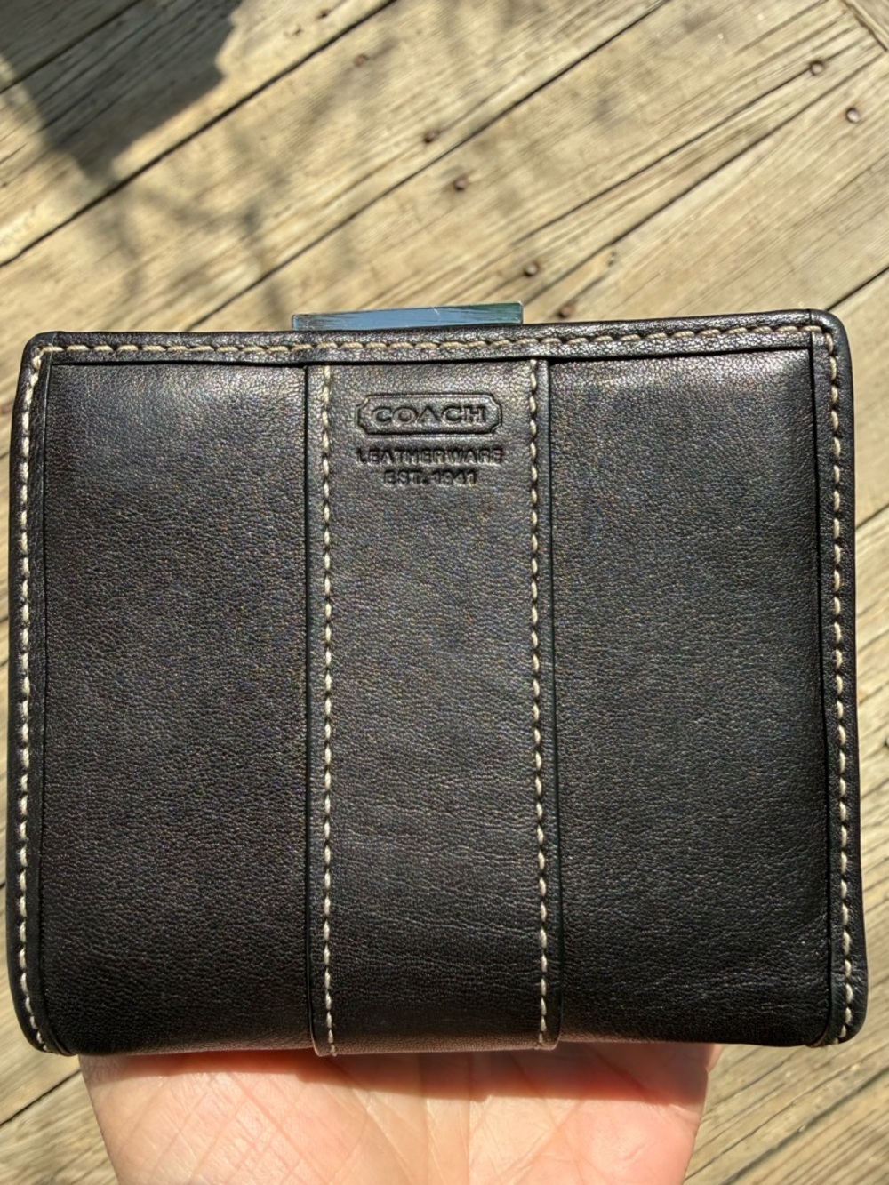 COACH vintage Y2K compact wallet